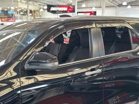 TOYOTA-HILUX SW4-2.8 SRX 4X4 16V TURBO INTERCOOLER DIESEL 4P AUTOMÁTICO TOYOTA-HILUX SW4-2019