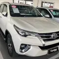 TOYOTA HILUX SW4 2.8 SRX 4X4 7 LUGARES 16V TURBO INTERCOOLER DIESEL 4P AUTOMÁTICO TOYOTA HILUX SW4 2.8 SRX 4X4 7 LUGARES 16V TURBO INTERCOOLER DIESEL 4P AUTOMÁTICO