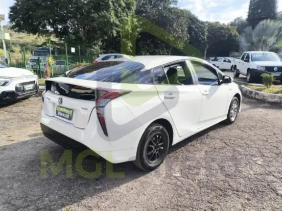 TOYOTA-PRIUS-1.8 16V HÍBRIDO 4P AUTOMÁTICO TOYOTA-PRIUS-2016