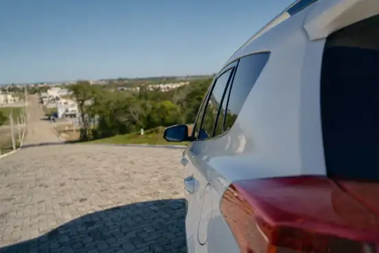 TOYOTA-RAV4-2015