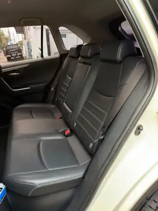 TOYOTA-RAV4-2020