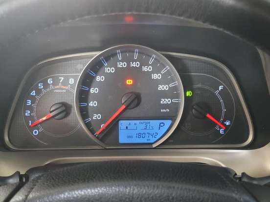 TOYOTA-RAV4-2014