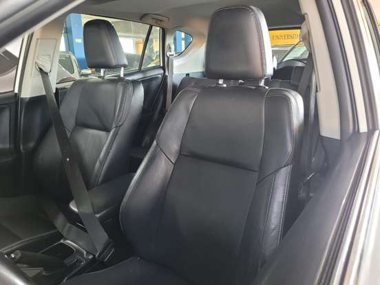 TOYOTA-RAV4-2.5 4X4 16V GASOLINA 4P AUTOMÁTICO TOYOTA-RAV4-2014
