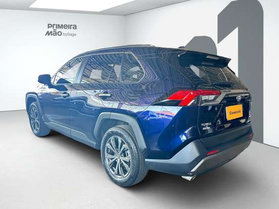 TOYOTA-RAV4-2023