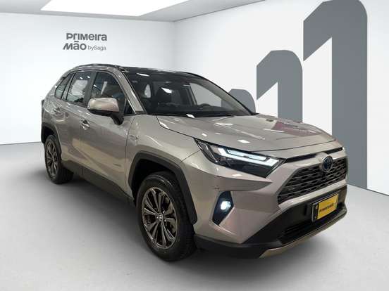 TOYOTA-RAV4-2023