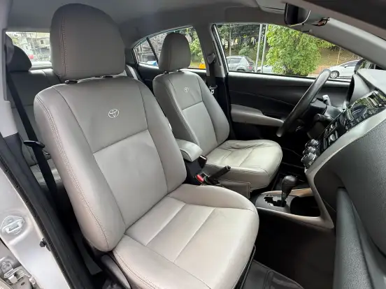 TOYOTA-YARIS-2020