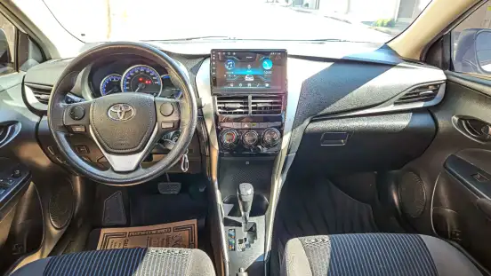 TOYOTA-YARIS-2021