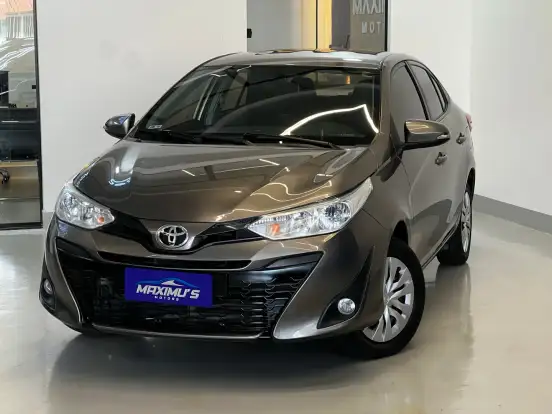 TOYOTA-YARIS-1.5 16V FLEX SEDAN XL PLUS CONNECT MULTIDRIVE TOYOTA-YARIS-2019