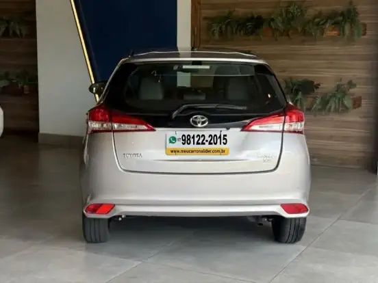 TOYOTA-YARIS-1.5 16V FLEX XS MULTIDRIVE TOYOTA-YARIS-2019