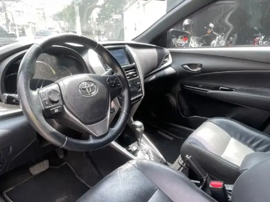 TOYOTA-YARIS-1.5 16V FLEX XS MULTIDRIVE TOYOTA-YARIS-2018