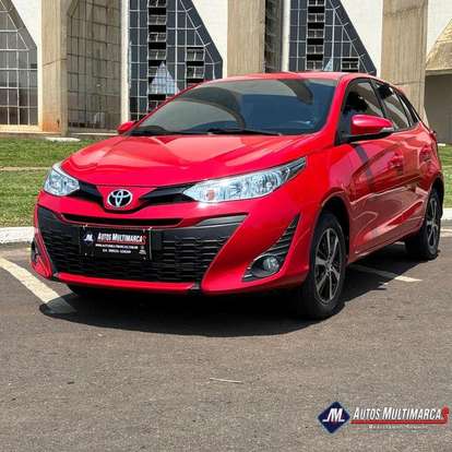TOYOTA-YARIS-2018