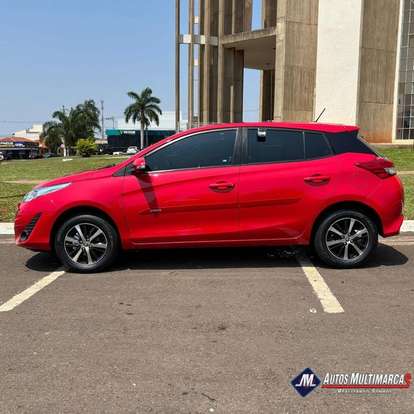 TOYOTA-YARIS-2018