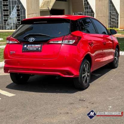 TOYOTA-YARIS-2018