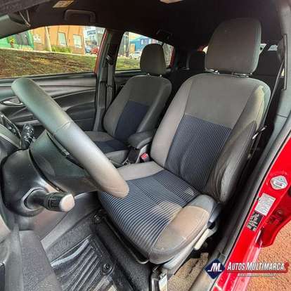 TOYOTA-YARIS-2018