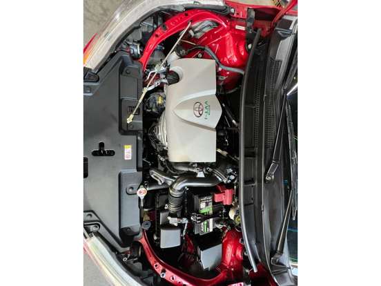 TOYOTA-YARIS-2019