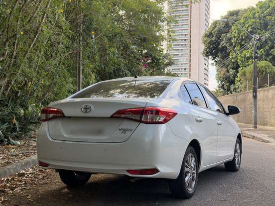 TOYOTA-YARIS-1.5 16V FLEX SEDAN XL PLUS CONNECT MULTIDRIVE TOYOTA-YARIS-2019