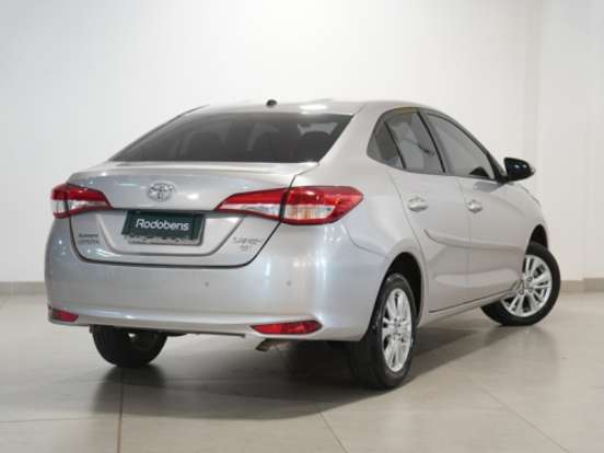TOYOTA-YARIS-1.5 16V FLEX SEDAN XL PLUS TECH MULTIDRIVE TOYOTA-YARIS-2018