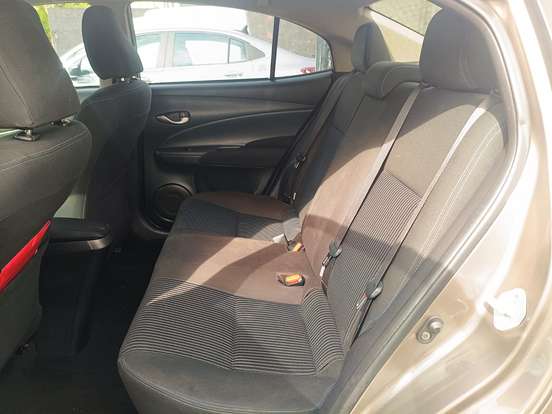 TOYOTA-YARIS-1.5 16V FLEX SEDAN XLS MULTIDRIVE TOYOTA-YARIS-2019