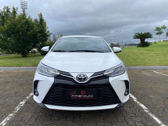 TOYOTA-YARIS-1.5 16V FLEX XLS CONNECT MULTIDRIVE TOYOTA-YARIS-2022