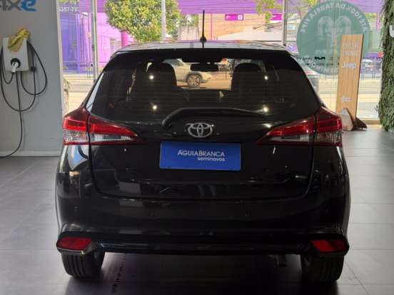 TOYOTA-YARIS-1.5 16V FLEX XLS MULTIDRIVE TOYOTA-YARIS-2018