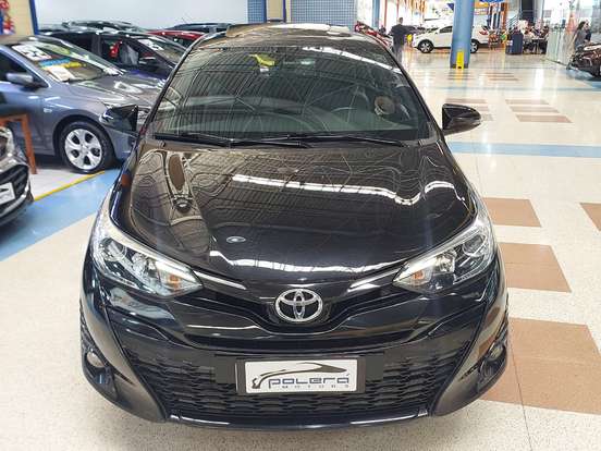 TOYOTA-YARIS-2019