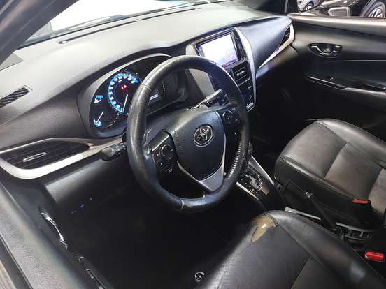 TOYOTA-YARIS-1.5 16V FLEX XLS MULTIDRIVE TOYOTA-YARIS-2019