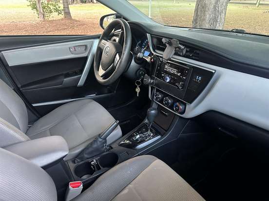 TOYOTA-COROLLA-1.8 GLI 16V FLEX 4P AUTOMÁTICO TOYOTA-COROLLA-2017