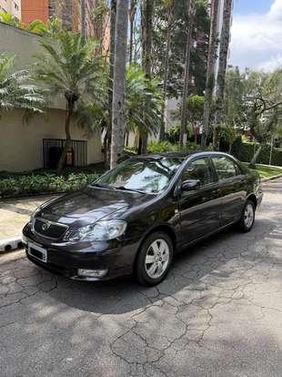 TOYOTA-COROLLA-2005