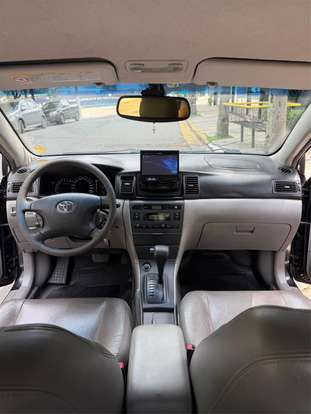 TOYOTA-COROLLA-2005