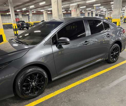 TOYOTA-COROLLA-2023