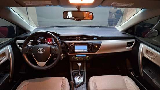 TOYOTA-COROLLA-2014