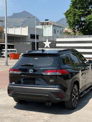 TOYOTA-COROLLA CROSS-2024
