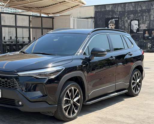 TOYOTA-COROLLA CROSS-2024