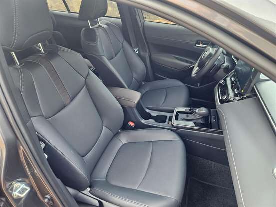 TOYOTA-COROLLA CROSS-2026
