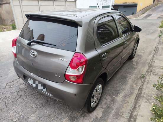 TOYOTA-ETIOS-1.3 X 16V FLEX 4P AUTOMÁTICO TOYOTA-ETIOS-2016