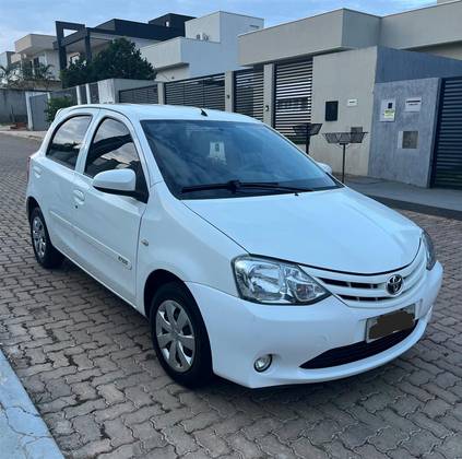 TOYOTA ETIOS 1.3 X 16V FLEX 4P MANUAL