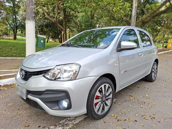 TOYOTA-ETIOS-1.3 X 16V FLEX 4P MANUAL TOYOTA-ETIOS-2017