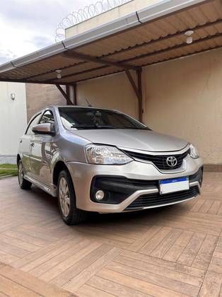 TOYOTA ETIOS 1.5 XLS 16V FLEX 4P AUTOMÁTICO