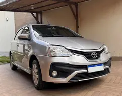 TOYOTA ETIOS 1.5 XLS 16V FLEX 4P AUTOMÁTICO TOYOTA ETIOS 1.5 XLS 16V FLEX 4P AUTOMÁTICO