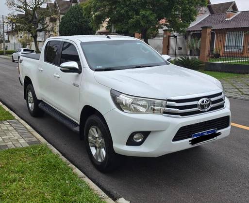TOYOTA HILUX 2.8 SRV 4X4 CD 16V DIESEL 4P AUTOMÁTICO