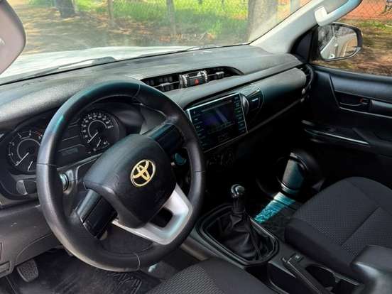 TOYOTA-HILUX-2.8 STD 4X4 CD 16V DIESEL 4P MANUAL TOYOTA-HILUX-2018