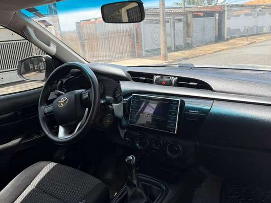 TOYOTA-HILUX-2.8 STD 4X4 CD 16V DIESEL 4P MANUAL TOYOTA-HILUX-2018