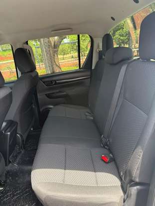TOYOTA-HILUX-2018