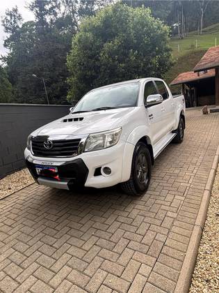 TOYOTA HILUX 3.0 SRV TOP 4X4 CD 16V TURBO INTERCOOLER DIESEL 4P AUTOMÁTICO