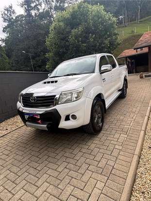TOYOTA-HILUX-3.0 SRV TOP 4X4 CD 16V TURBO INTERCOOLER DIESEL 4P AUTOMÁTICO TOYOTA-HILUX-2012