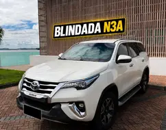 TOYOTA HILUX SW4 2.8 SRX DIAMOND 4X4 7 LUGARES 16V TURBO INTERCOOLER DIESEL 4P AUTOMÁTICO TOYOTA HILUX SW4 2.8 SRX DIAMOND 4X4 7 LUGARES 16V TURBO INTERCOOLER DIESEL 4P AUTOMÁTICO