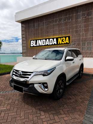 TOYOTA-HILUX SW4-2019