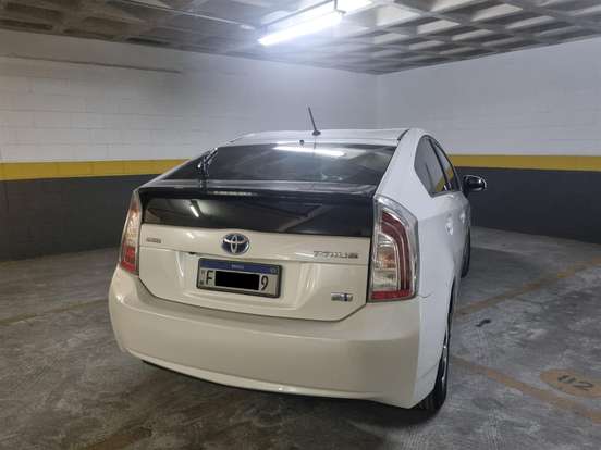 TOYOTA-PRIUS-1.8 16V HÍBRIDO 4P AUTOMÁTICO TOYOTA-PRIUS-2015