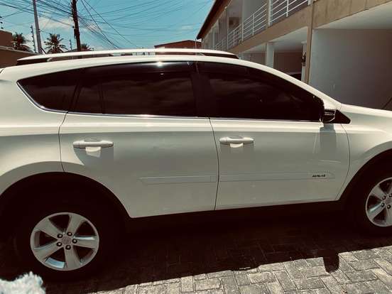 TOYOTA-RAV4-2.0 4X2 16V GASOLINA 4P AUTOMÁTICO TOYOTA-RAV4-2014