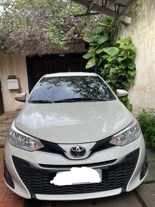 TOYOTA-YARIS-2019